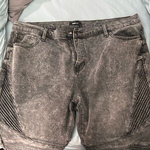Novamen 42 grey jeans
